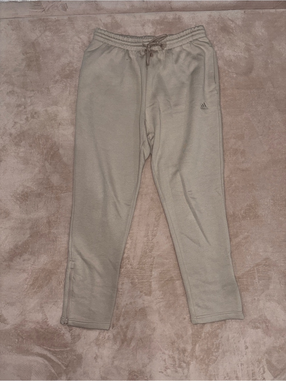 adidas | Men’s Light Beige Fleece Joggers